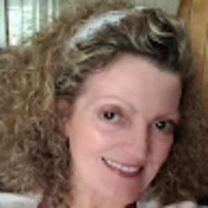 Meet your Posher, Darlene